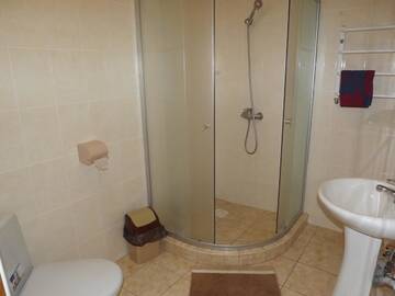Фото номера Трехместный номер «Комфорт» с душем Отель Motel Xameleon г. Voznesensk 2